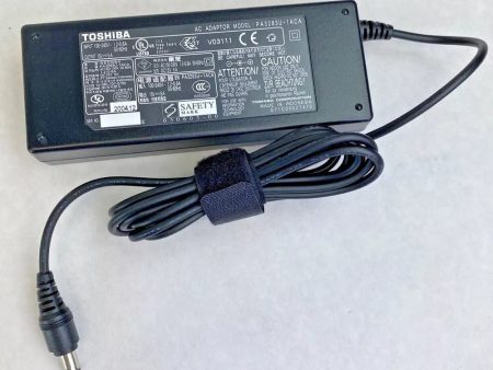 New Toshiba PA3201U-1ACA PA3283U-1ACA PA3283U-5ACA PA3469U-1ACA 75W 15V Charger AC-Adapter For Cheap